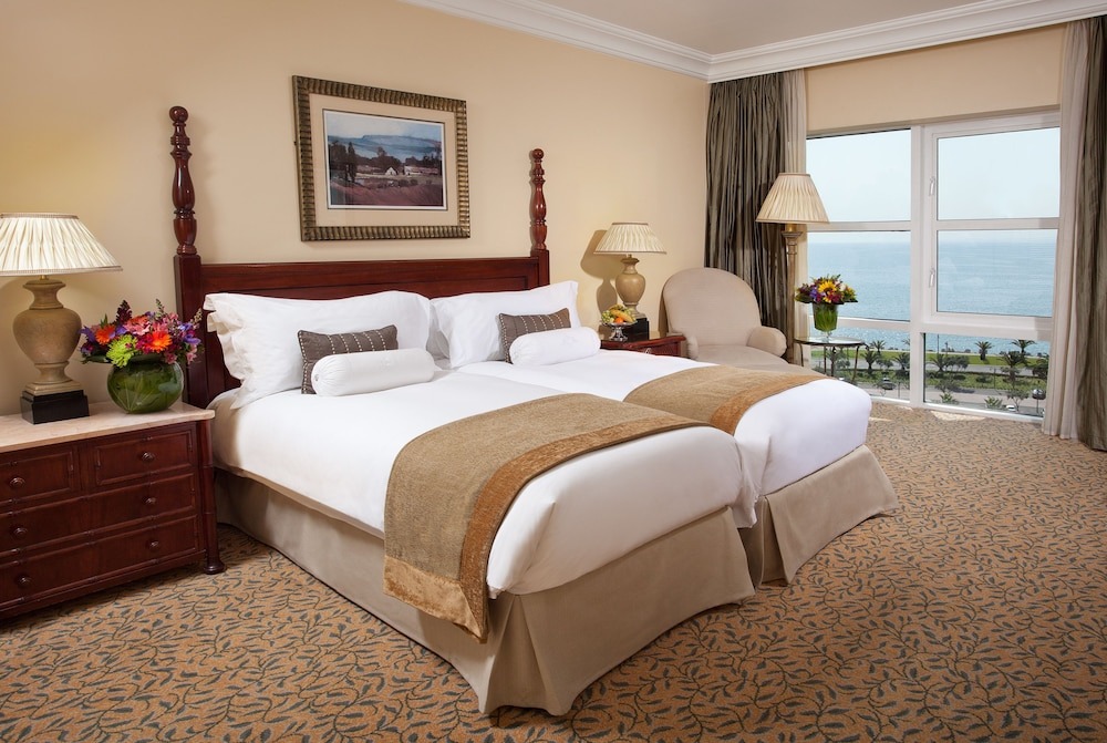 هتل د تیبل بی